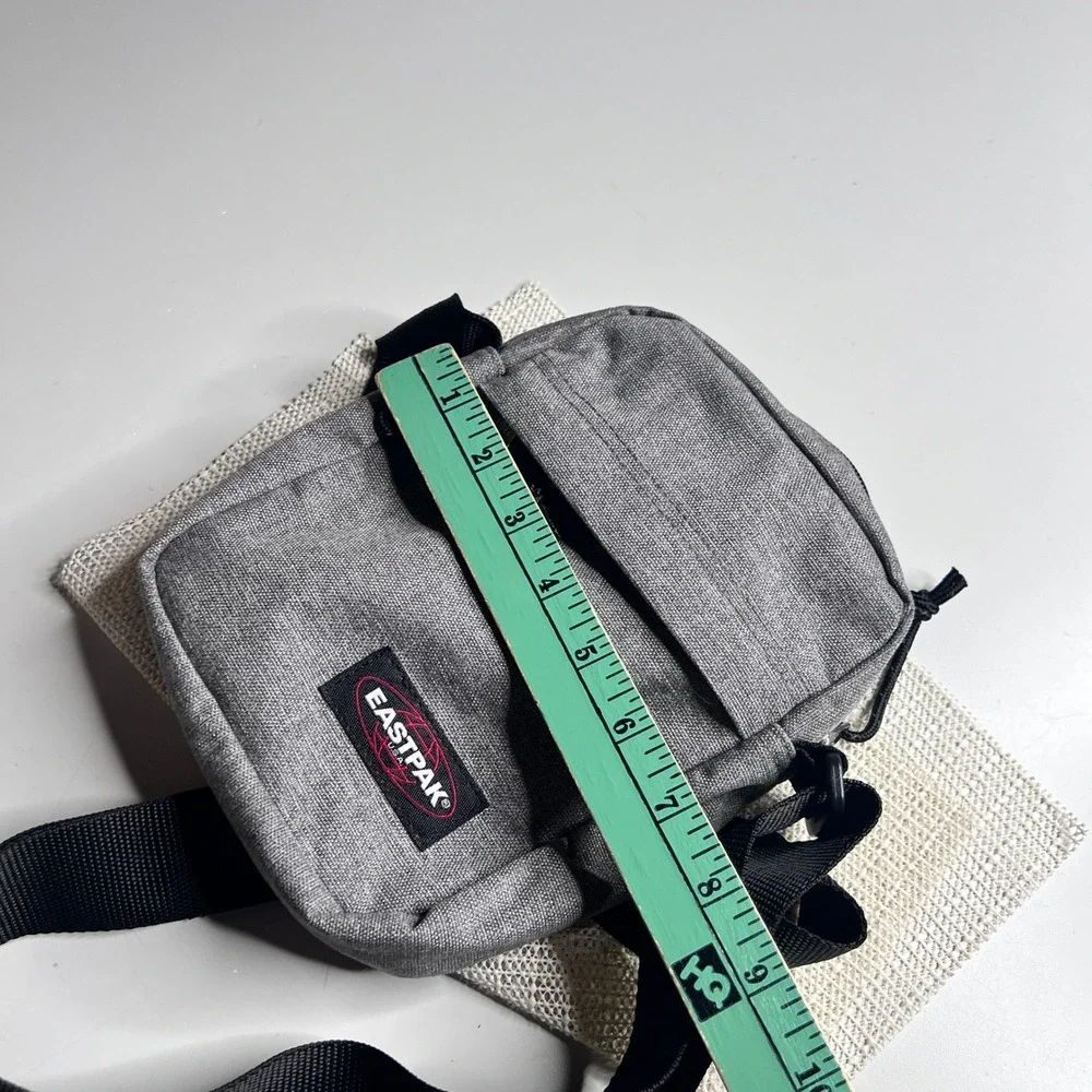 Eastpak The One Crossbody Bag Sunday Grey EK045363‎ Small Messenger Shoulder Bag